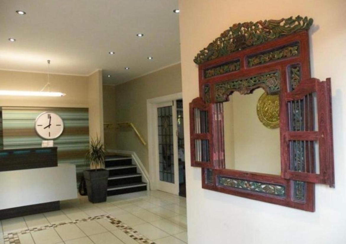 Park Crescent Hotel Manchester Dış mekan fotoğraf